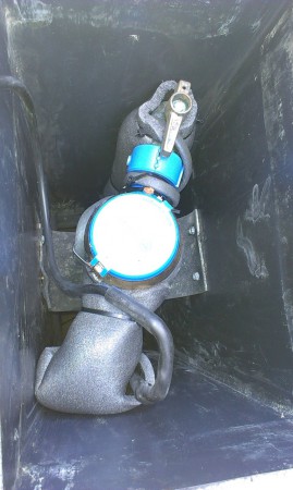 Miesto: rodinný dom Stará Turá, Práca: vodovodná šachta, montáž vyhrievacieho kábla merania vody